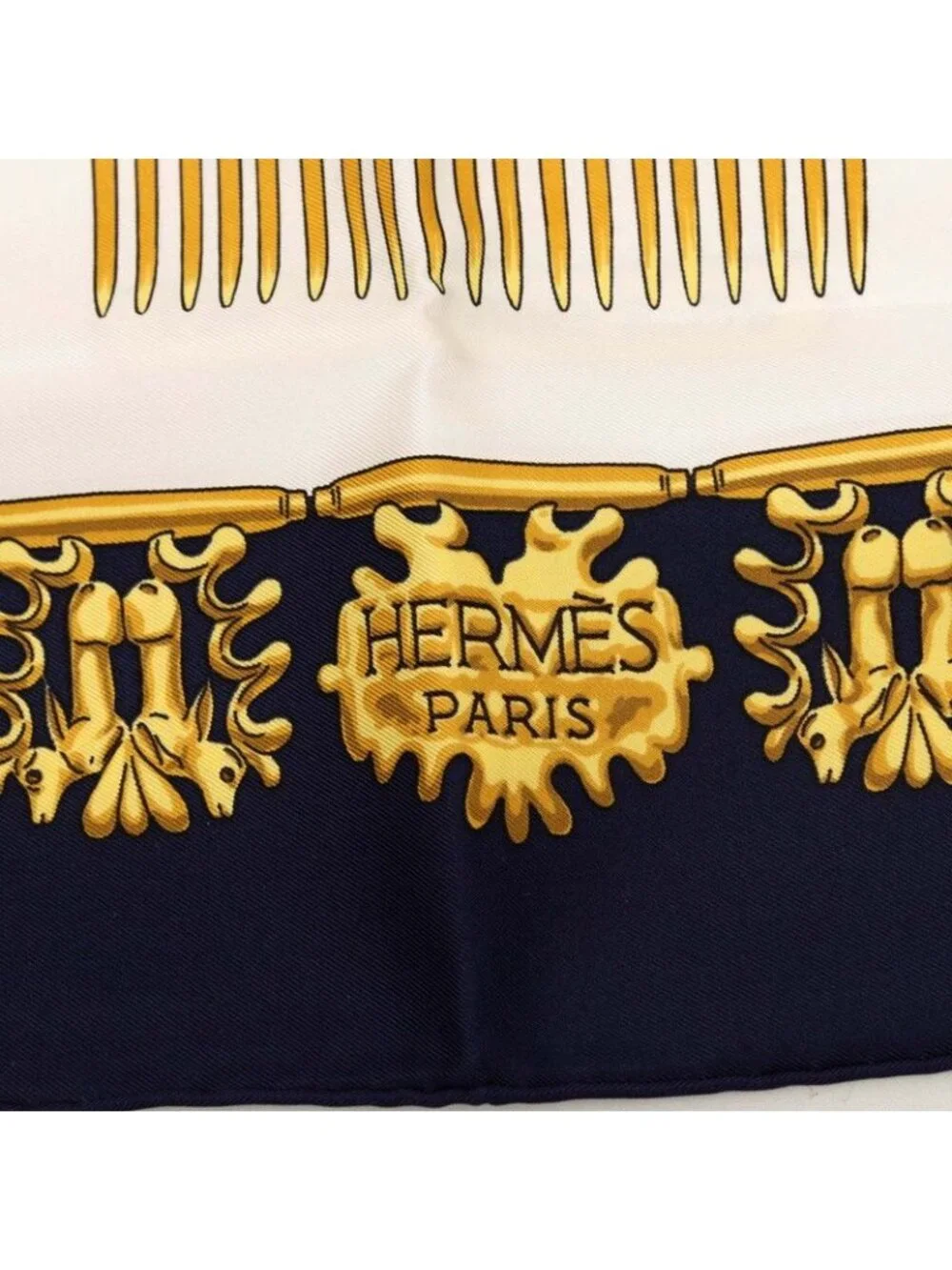 Hermes Carre 90 les Cavaliers D'or Yellow Golden Knight Scarf Navy Multicolor - Picture 4 of 8